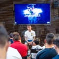 Dani Raba en su presentación: «Las conversaciones que tuvimos me decantaron por el Valencia CF, no dudé en ningún momento»