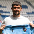 Mathew Ryan refuerza la portería del Levante UD