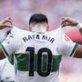 Elche CF visita al Sevilla con Rafa Mir y Pedrosa como alicientes