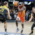 Valencia Basket cae con claridad en Tenerife tras un vendaval de triples local