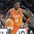 Valencia Basket arrasa a Granada y recupera sensaciones